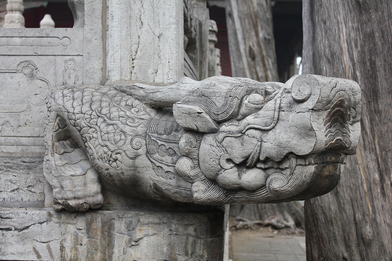 Gárgola de madera en Qufu, en la parte suroccidental de la provincia de Shandong, de la que fue gobernador Confucio, el Socrates de oriente.