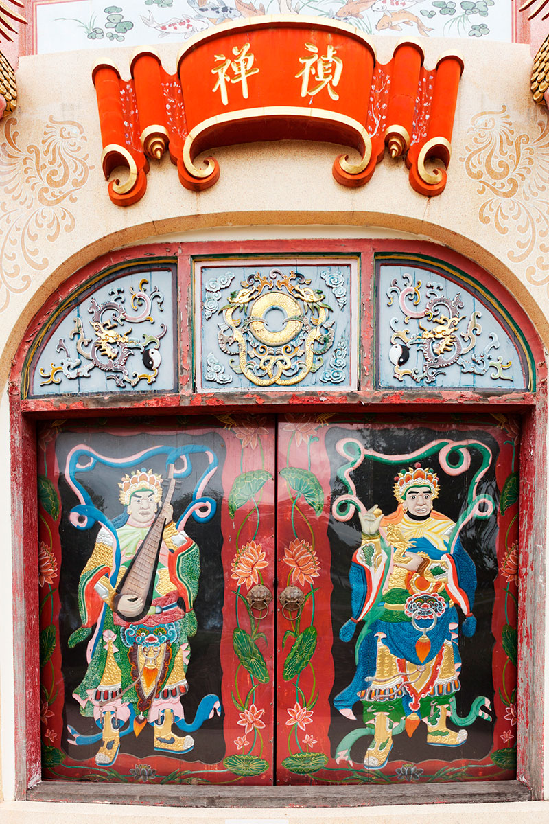 Símbolos de la buena suerte chinos: los guardianes de las puertas. Foto: Wikipedia.