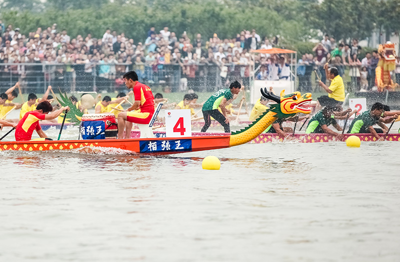 Festival Duanwu. Regata de barcos dragón en Jiangyin, provincia de Jiangsu, China. Foto: 123RF.
