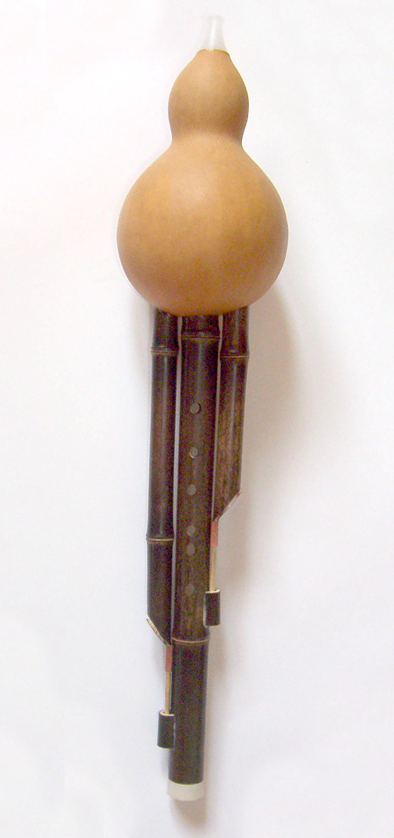 El hulusi es un instrumento de viento chino. Foto: F.Schmidtke. Dominio público. 