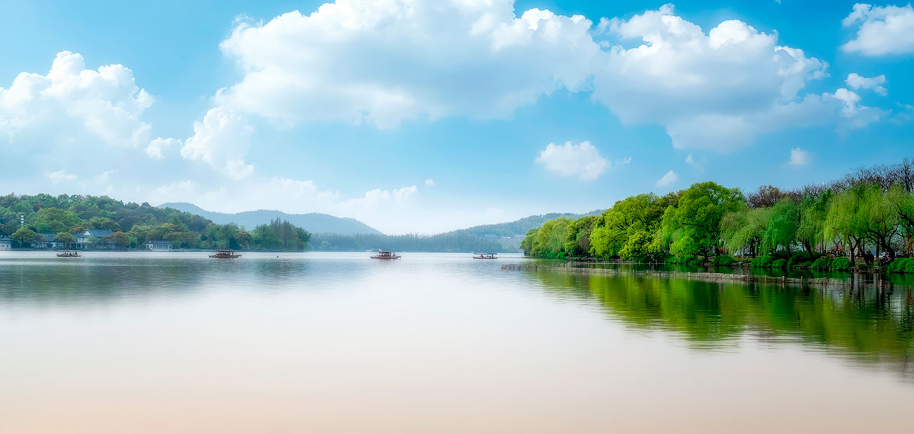 La isla de los tres estanques: el lago del Oeste de Hangzhou. Foto: 123Rf.