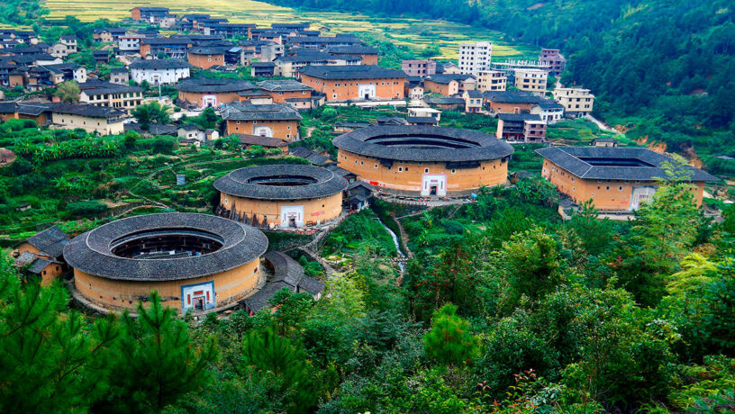 Fujian: viviendas tulou de la etnia hakka. Foto: 123RF.