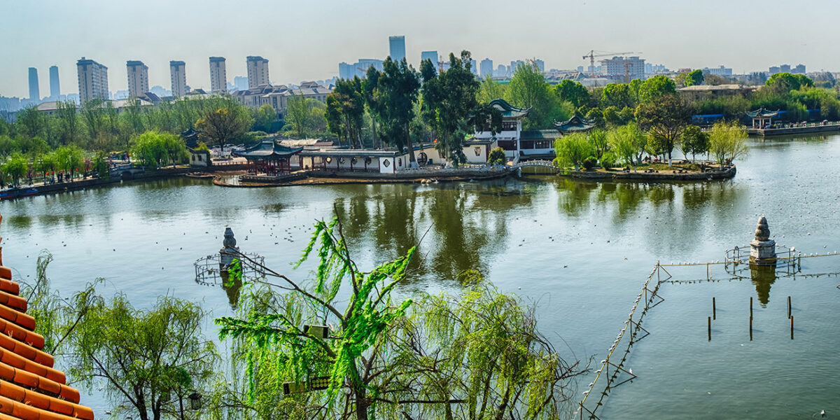 Lago Dian en Kunming. Foto: 123RF.