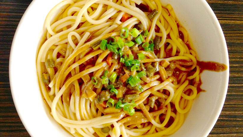 Los «reganmian», fideos para el desayuno tradicionales de Wuhan. Foto: Wikipedia commons, domino público.