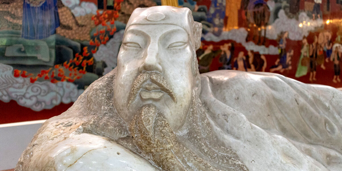 Escultura de Du Fu en el museo dedicado a su vida y obra en Chengdu. Foto: Xiquinhosilva, CC BY 2.0. Wikimedia.