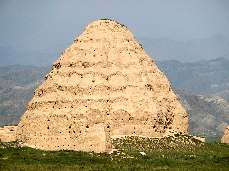 Tumba 1B en Yinchuan, Ningxia, China. Foto: BabelStone, Wikimedia commons, dominio público para «Western Xia Dynasty».