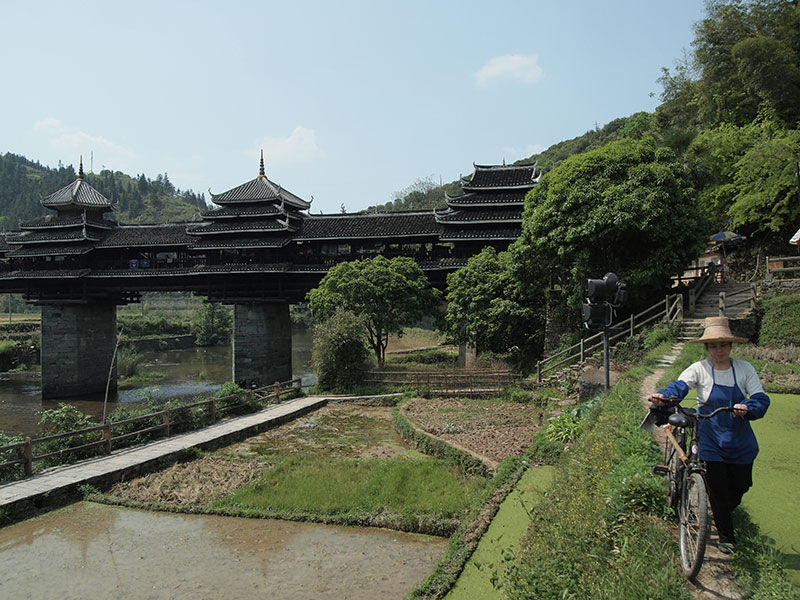 El puente de viento y lluvia de Chengyang, o puente Yongji de Chengyang. Foto: By yuen yan. Flickr: P4235479, CC BY-SA 2.0