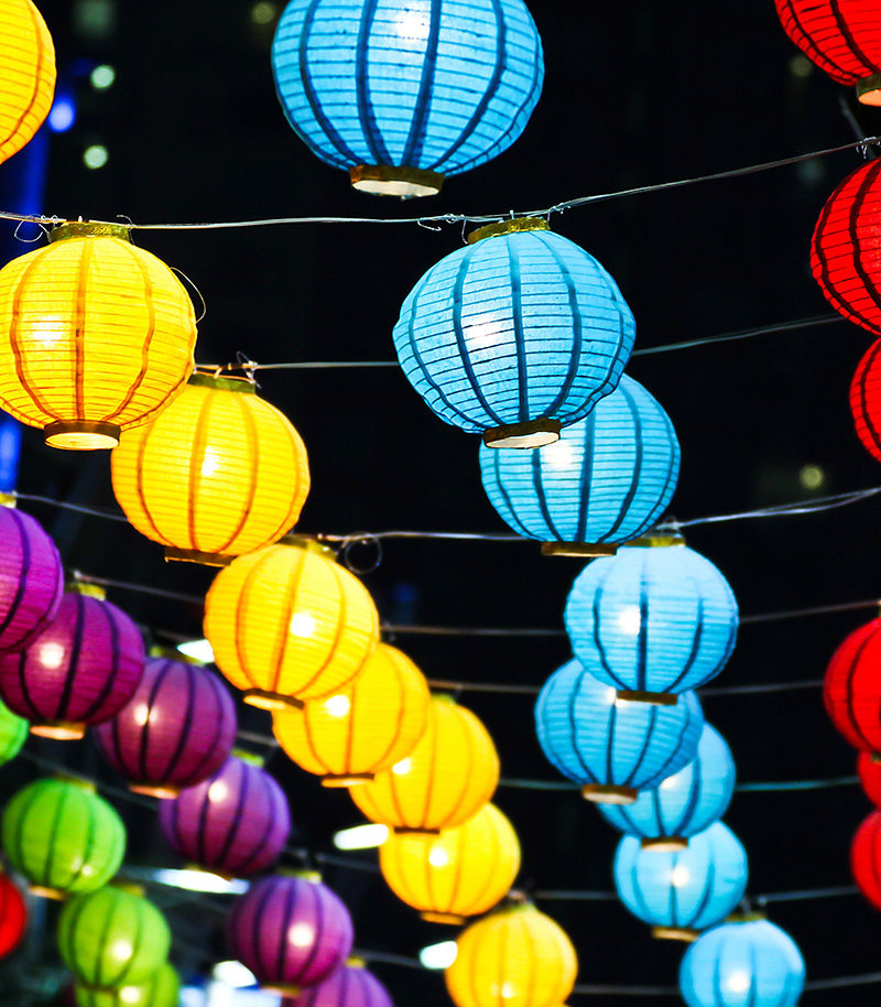 Tradicionales farolillos para la fiesta del medio otoño. foto: 123RF.