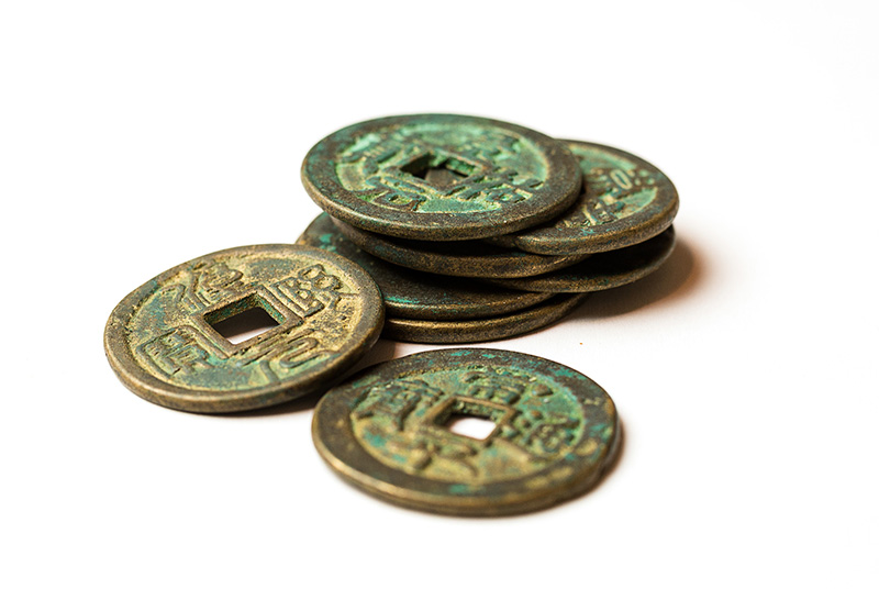 JIao Zi, el primer papel moneda chino se usó conjuntamente con monedas de bronce. Foto: 123RF.