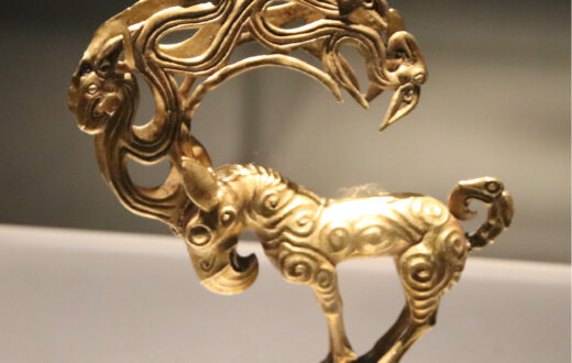 Monstruo Dorado. Museo de Shaanxi. Wikimedia Commons, domino público para Western Han Gold Goat Monster