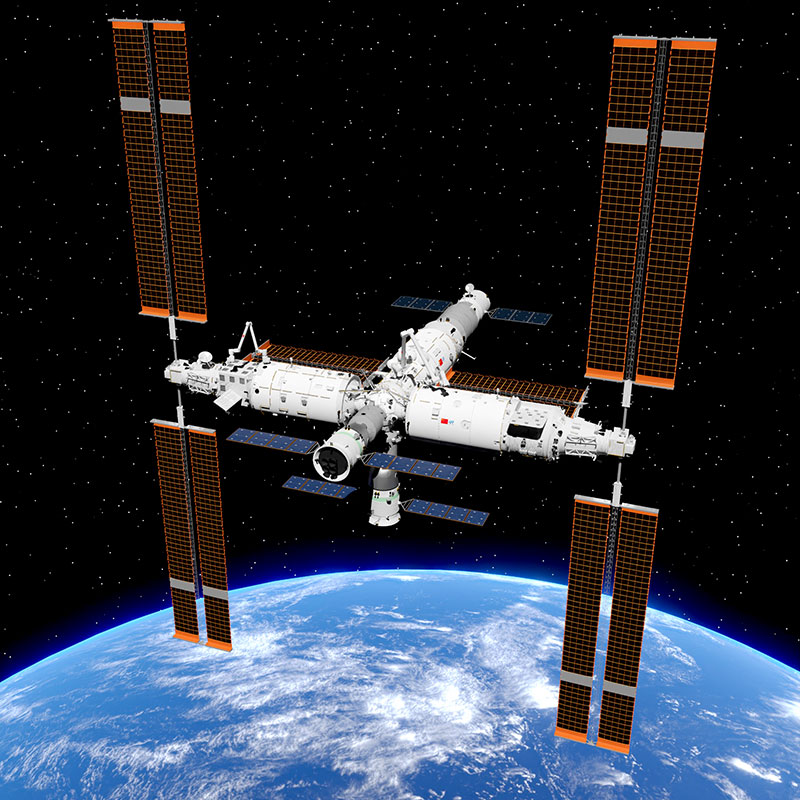 Maqueta en 3D de la estación espacial Tiangong (palacio celestial). Se aprecian sus tres módulos Tianhe, Mengtian y Wentian, más dos naves Shenzhou acopladas en el frontal y nadir y una nave de carga Tianzhou en el p. trasero. Imagen: Shujianyang, Wikimedia commons, CC-BY-SA 4.0. https://commons.wikimedia.org/w/index.php?curid=124945822