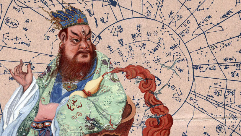Zhurong, Dios del Fuego, montado sobre su carroza voladora. En el fondo está reproducida la carta estelar de Suzhou del siglo XIII. Fotos: Museo Británico, Wang Zhiyuan y Huang Shang. Dominio público.